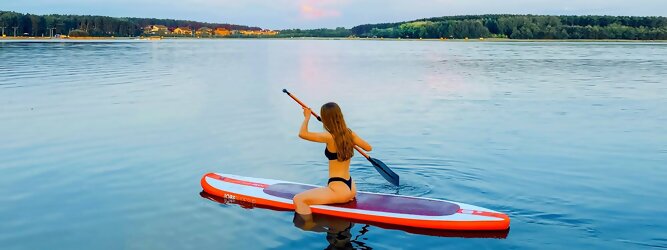 Trip Dänemark - Wassersport mit Balance & Technik vereinen | Stand up paddeln, SUPen, Surfen, Skiten, Wakeboarden, Wasserski auf kristallklaren Bergseen